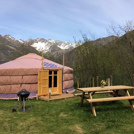 Yourtes Mongoles Gavarnie Gedre Bagian luar foto