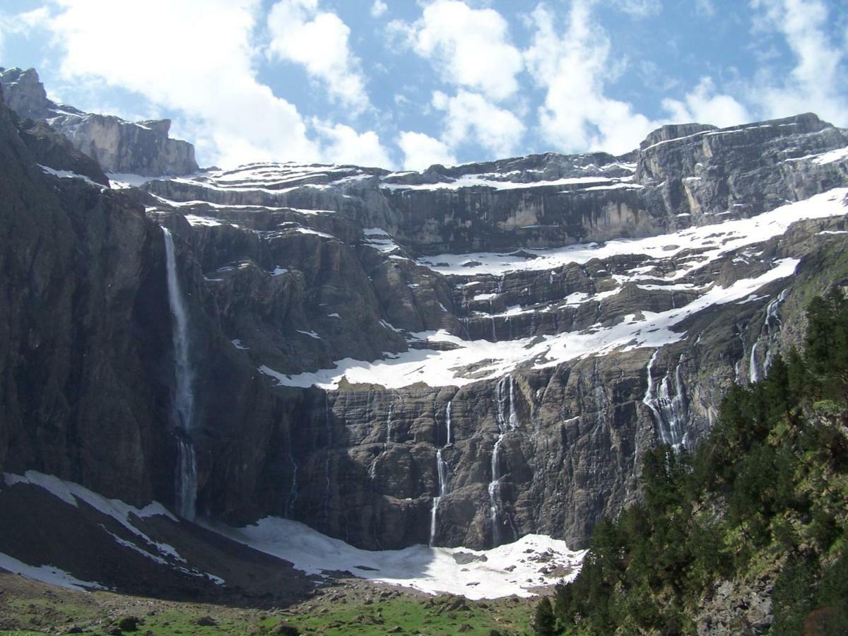 Yourtes Mongoles Gavarnie Gedre Bagian luar foto